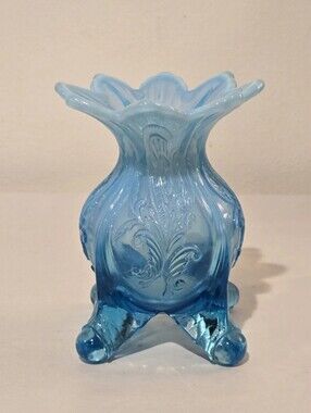VTG 40s Dugan Glass Fan & Feathers Blue White Opalescent Scroll Acanthus Vase